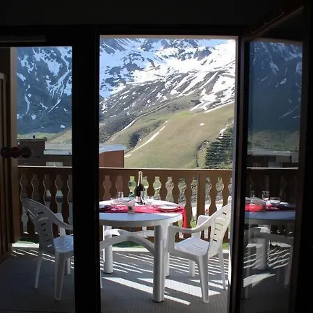 Pierre & Vacances Le Montana לה מונג'י