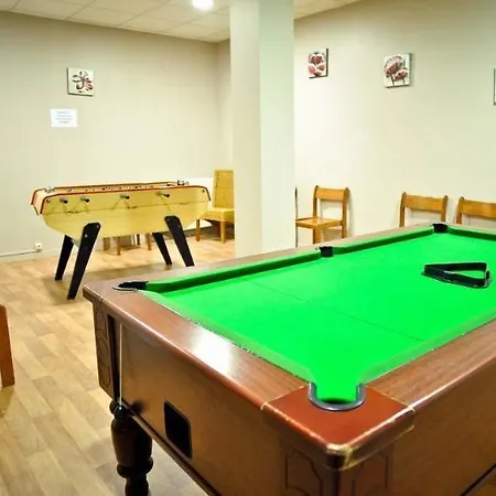 Pierre & Vacances Le Montana 2*