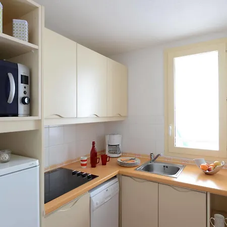 Pierre & Vacances Le Montana 2*