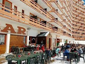 Pierre & Vacances Le Montana Hotel 2*