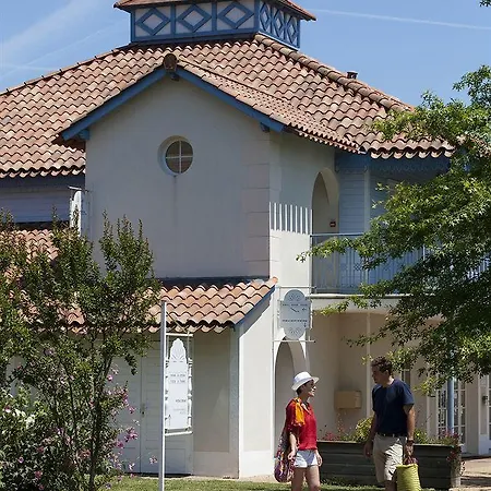 호텔 Pierre & Vacances Le Montana