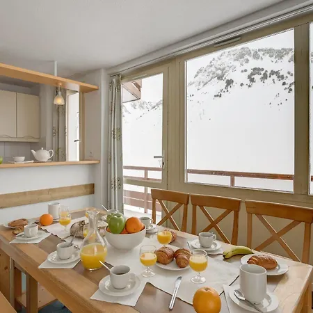 Pierre & Vacances Le Montana 2* 라몽지