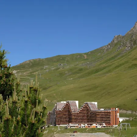 Hotel Pierre & Vacances Le Montana